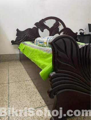 King bed with mattress